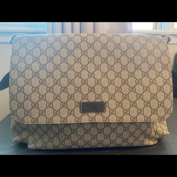 SOLD - - Gucci Diaper Bag - Picture 2 of 11
